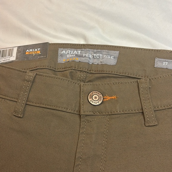 ✨Women’s Ariat Rebar Perfect Rise Stretch Made Tough Hard Working Shorts Size 27 - Picture 6 of 14